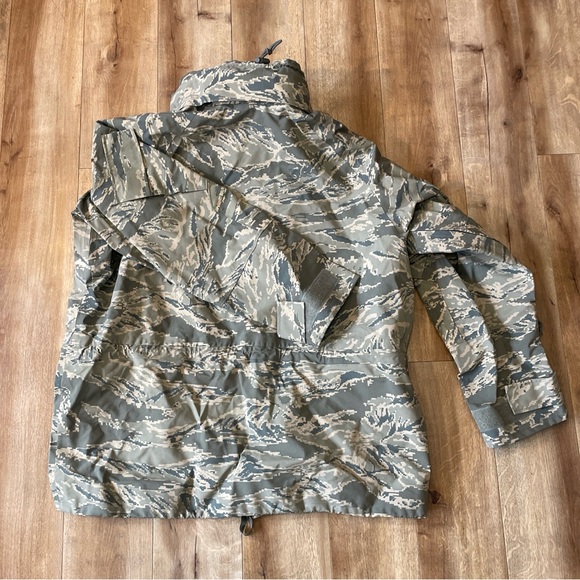 New Military Men’s Large Regular Parka Hooded Jacket  Environmental Camouflage! - Picture 7 of 9